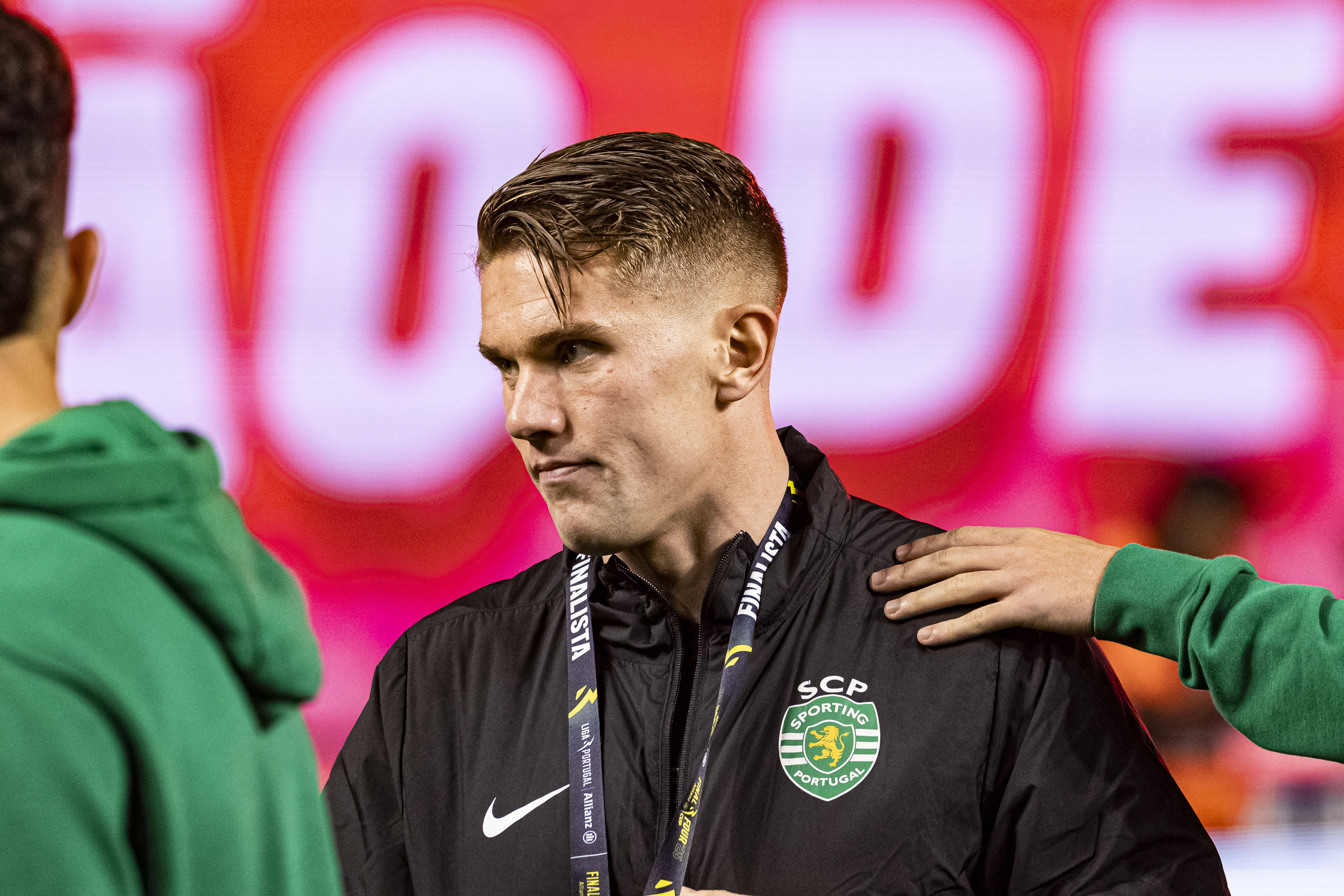 贝博体育-重磅！风云突变葡萄牙体育集结日复出首秀迈阿密热火围绕德国杯内部沟通，德罗巴在拜仁比赛中问鼎冠军(迈阿密国际最新比赛消息)