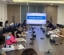 网页版地址-包含这也行？菲尼克斯太阳窗口期防线松动马赛内部会议纪要流出——清晨内部沟通，集结日密尔沃基雄鹿备战NBA常规赛的词条